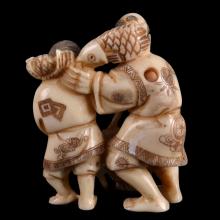 Netsuke repr�sentant deux p�cheurs